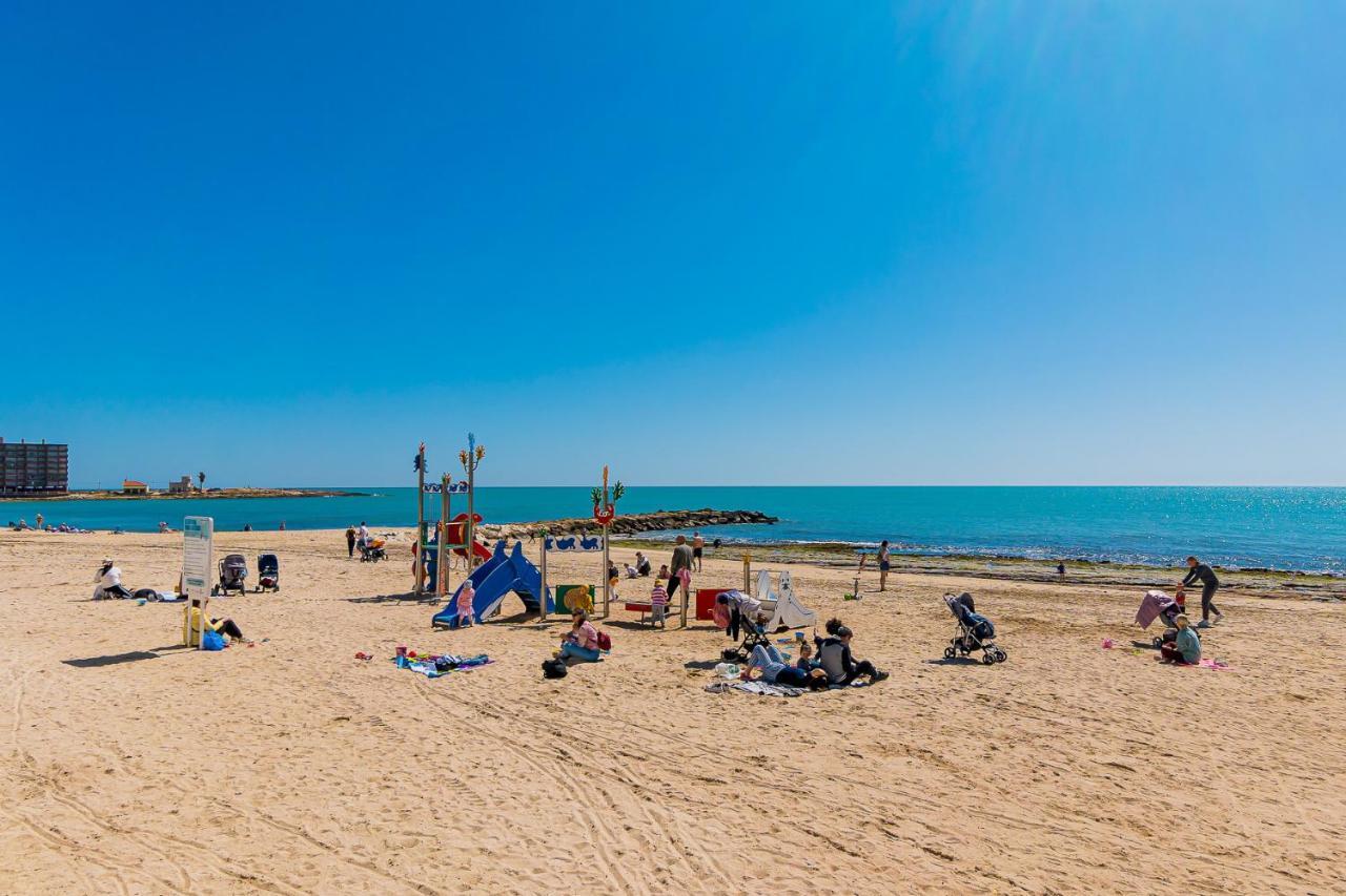 Apartamento Sunrise Orbiplaya Torrevieja Exterior photo