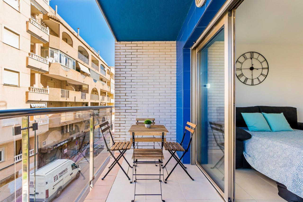 Apartamento Sunrise Orbiplaya Torrevieja Exterior photo