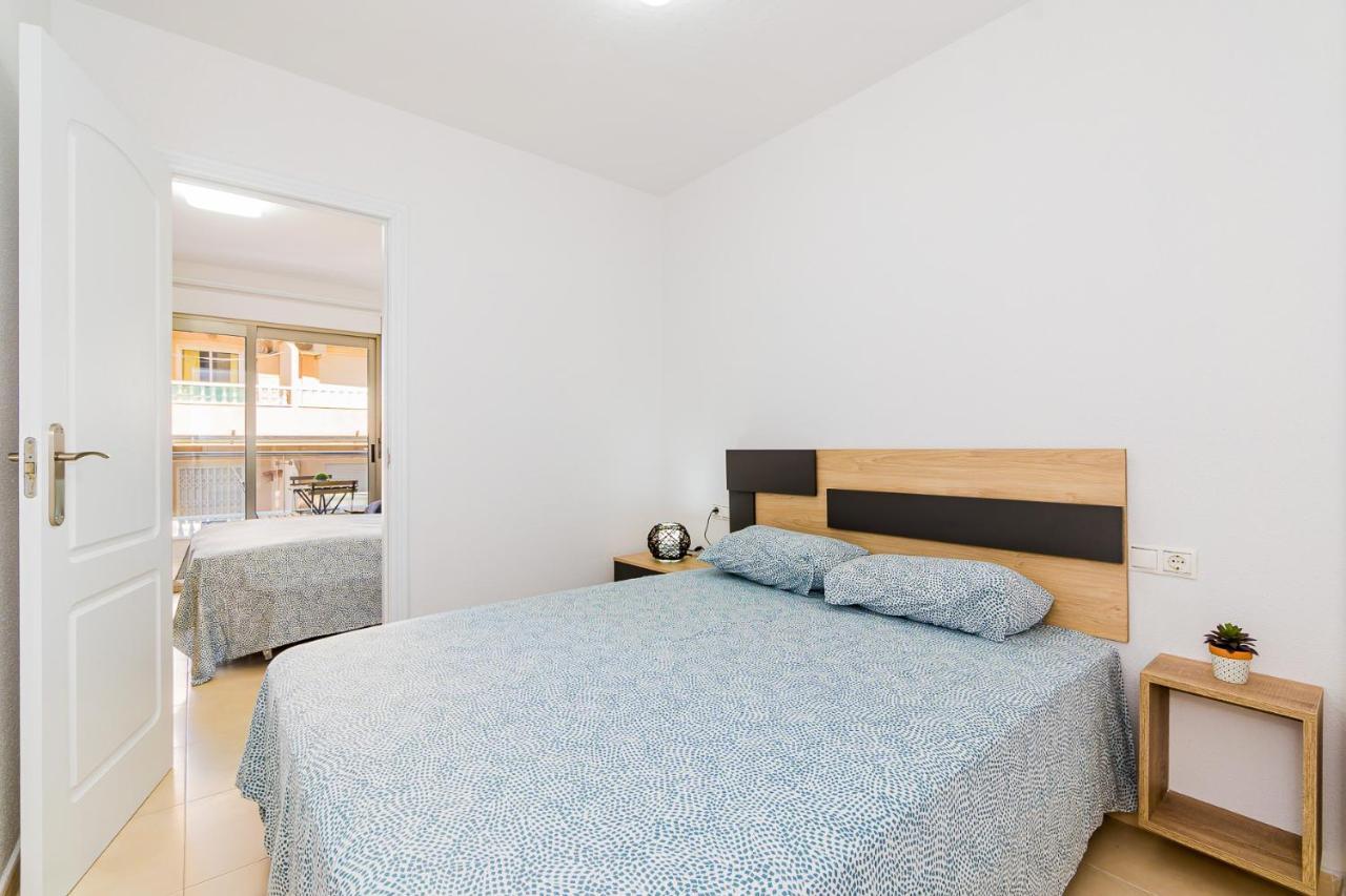 Apartamento Sunrise Orbiplaya Torrevieja Exterior photo