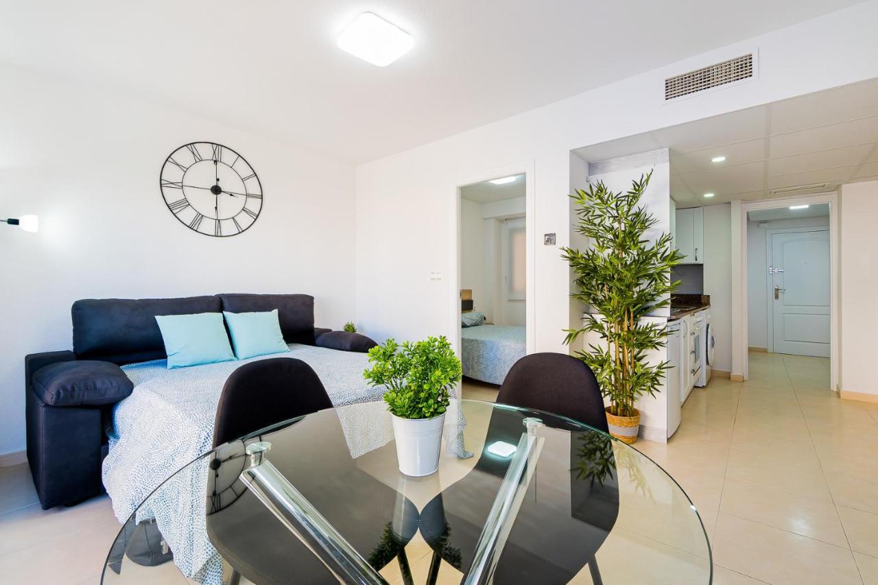 Apartamento Sunrise Orbiplaya Torrevieja Exterior photo