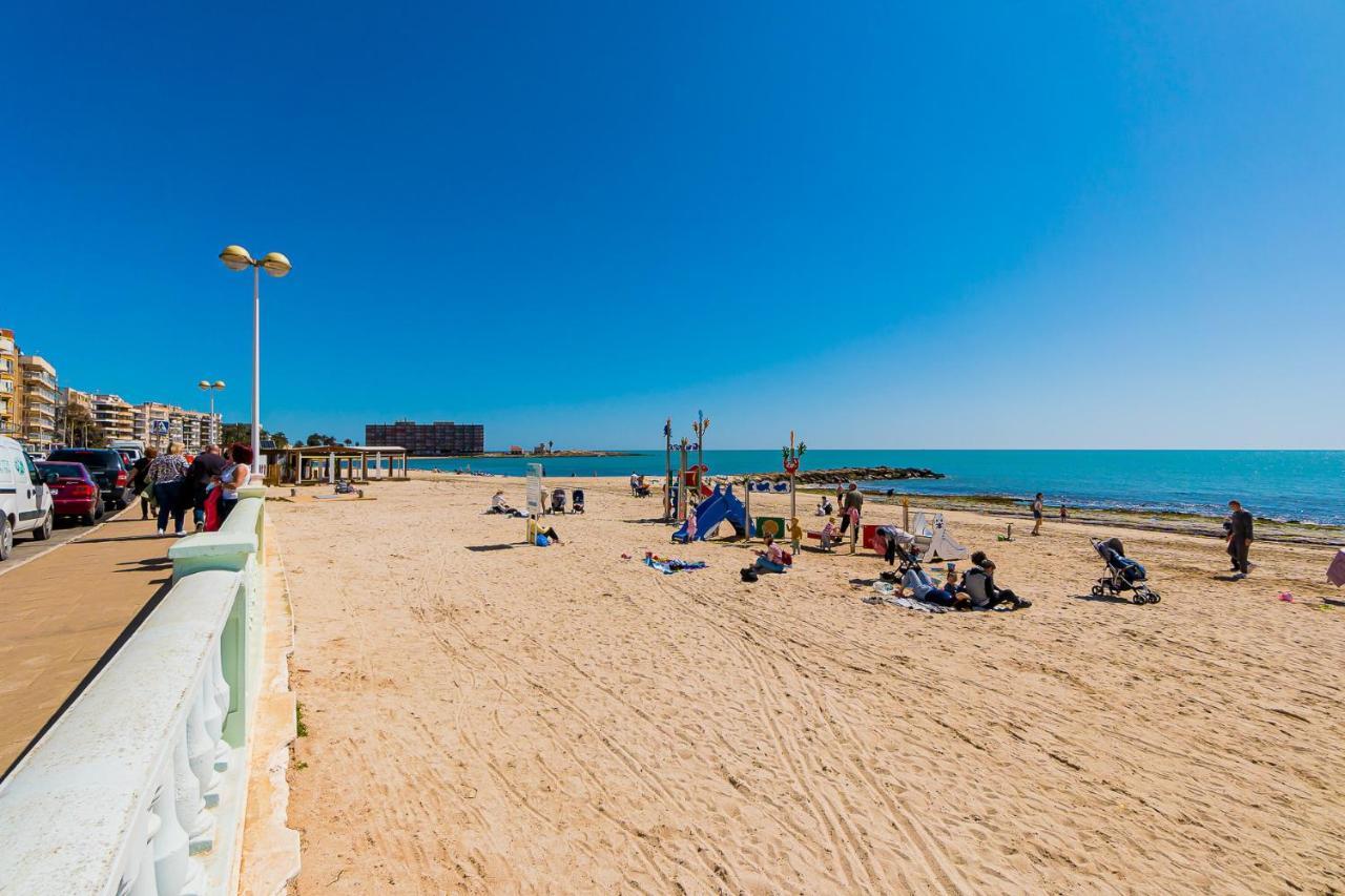 Apartamento Sunrise Orbiplaya Torrevieja Exterior photo